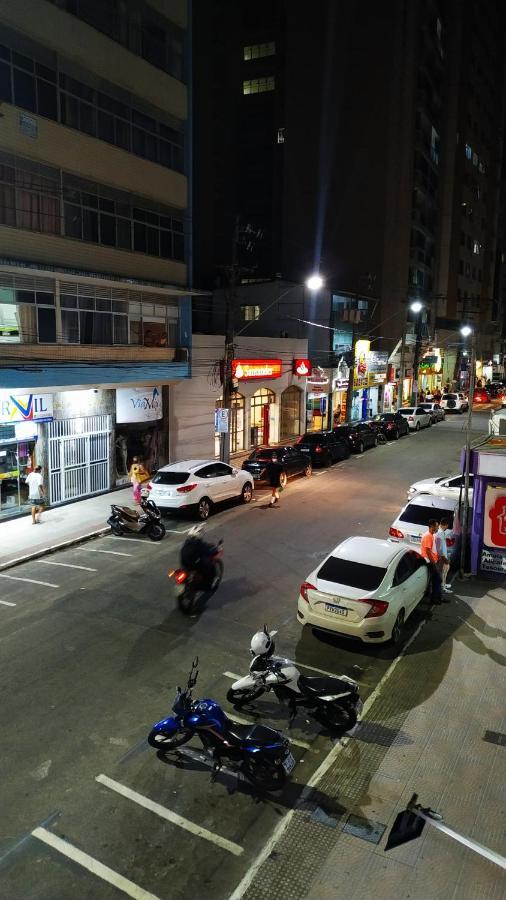 Quitinete A Poucos Passos Da Praia No Ponto Mais Central Da Cidade. Guarapari Buitenkant foto